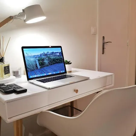 Apartment La Panoramic - Parking - Gare - Centre-ville *
